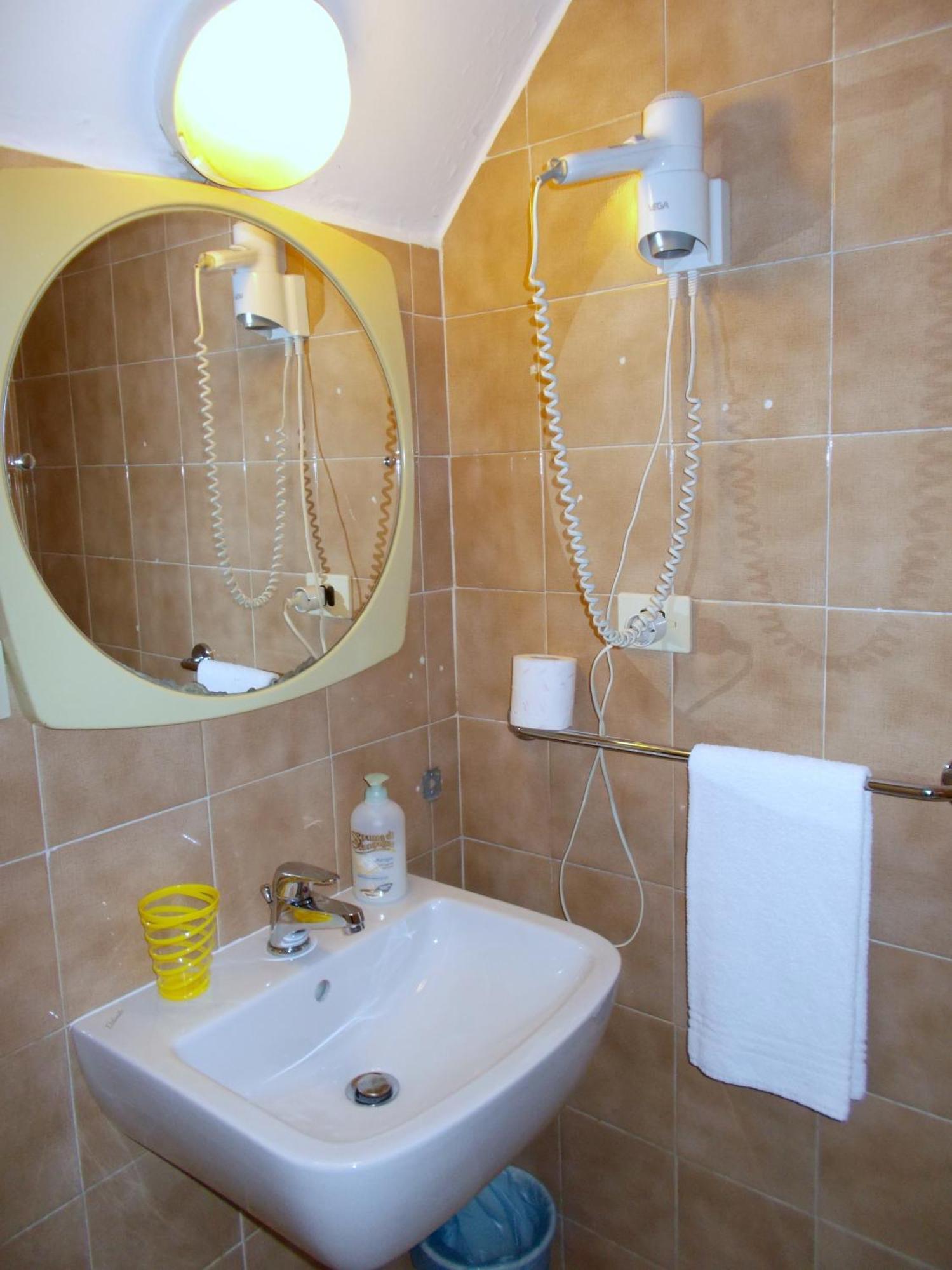 Hotel d'Azeglio Firenze Szoba fotó